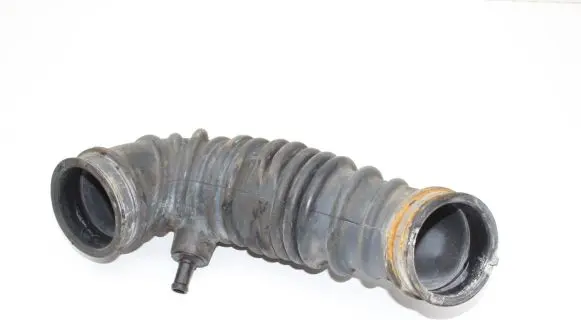 Mitsubishi Outlander Air intake duct part 1505A660