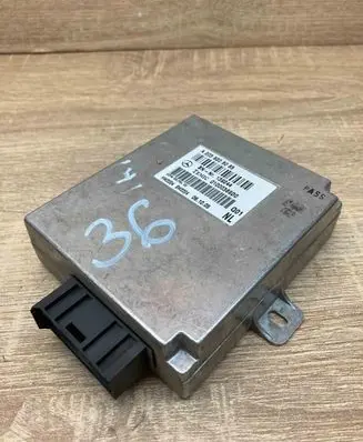 Mercedes-Benz C W203 Phone control unit/module A2038208085 01000389D0