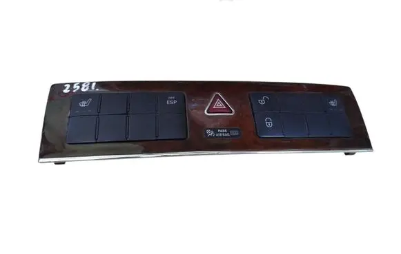 Mercedes-Benz C W203 Hazard light switch 2038702910