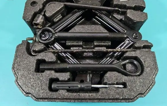 KIA Niro Lift Jack 09149-G5000 IMPRK1464003