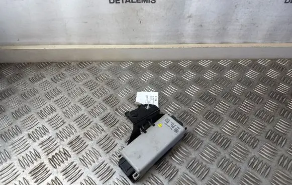 Volkswagen Touareg I Other control units/modules 7L6035729