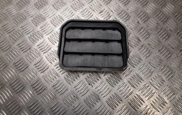 Ford Mustang Mach-E Quarter panel pressure vent L1TBA280B62AC