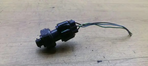 Air conditioning (A/C) pressure sensor
