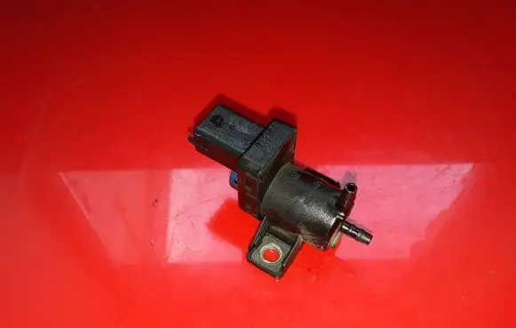 Chevrolet Captiva Vacuum valve 25183381 0581