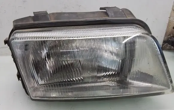 Audi A4 S4 B5 8D Headlight/headlamp