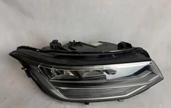 Volkswagen Tiguan Headlight/headlamp 5NB941036G