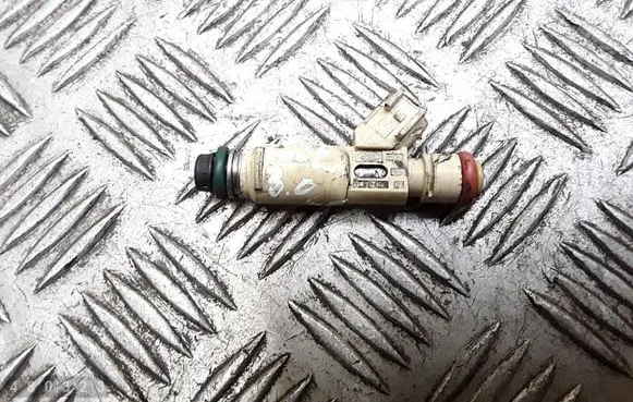 Ford Escape Fuel injector yl8ec2b