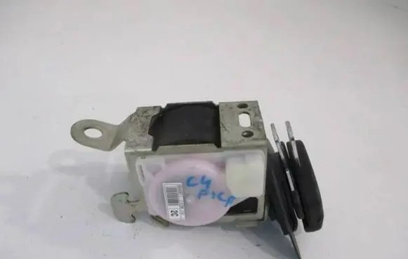 Citroen C4 I Picasso Middle seatbelt (rear) 9654438077