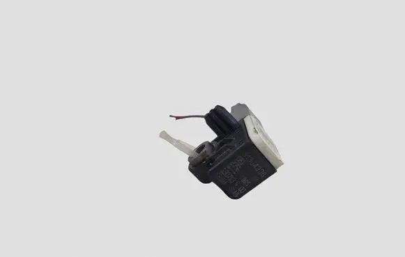 Volvo V60 Airbag deployment crash/impact sensor 31334336