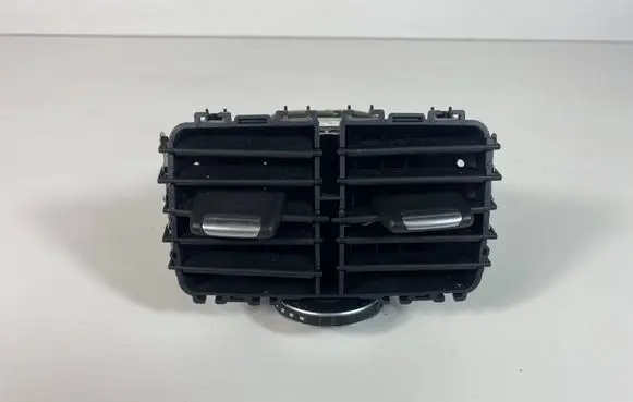 BMW X3 G01 Rear air vent grill 9363822 11916410 26102017