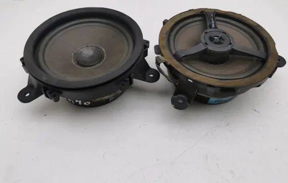 Volvo XC90 Audio system kit 8633109 8633664