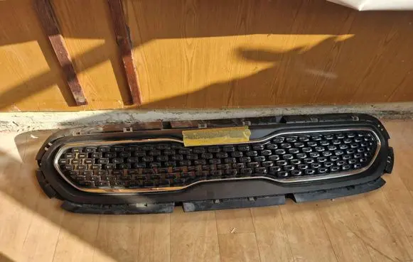 KIA Niro Front bumper upper radiator grill 86350G5000