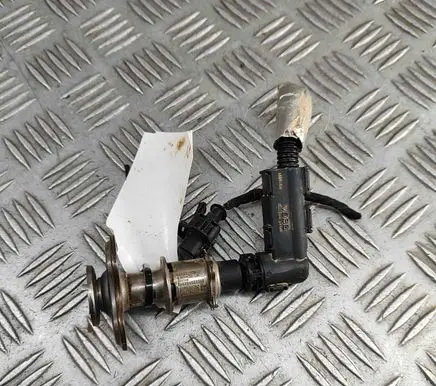 Audi Q3 F3 AdBlue injector 0444021118 05L131113AD