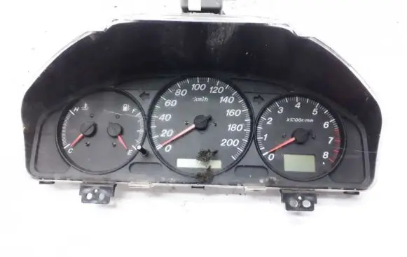 Mazda MPV Speedometer (instrument cluster) 1575100400 157510-0400