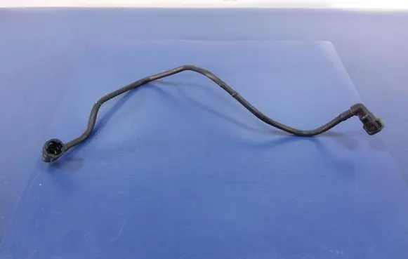 Volkswagen Golf Sportsvan Fuel line pipe
