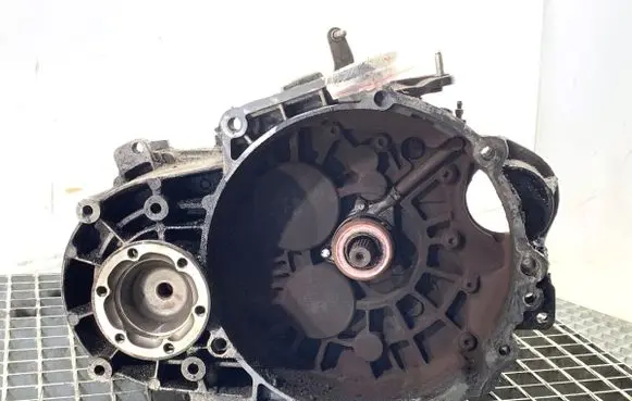 Audi A3 S3 8P Manual 5 speed gearbox JLU