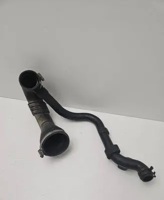 Audi A4 S4 B5 8D Air intake hose/pipe 028103493AD