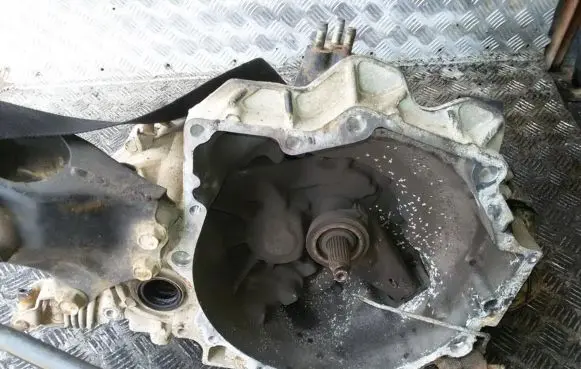 KIA Clarus Manual 5 speed gearbox