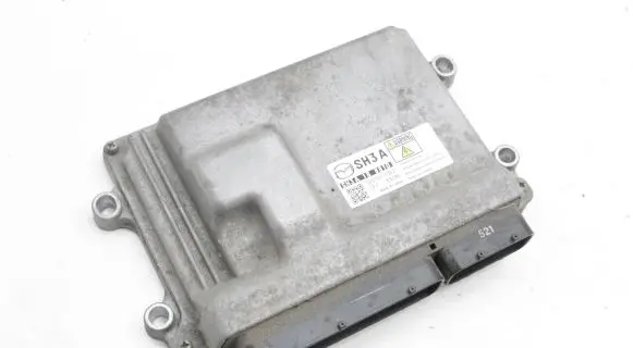 Mazda 6 Engine control unit/module SH3A18881D