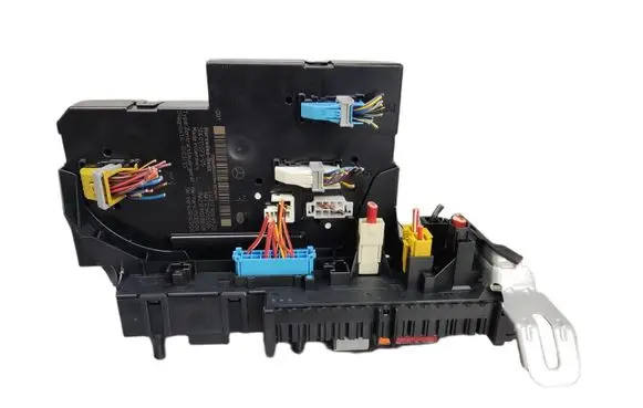 Mercedes-Benz E W212 SAM control unit 2129009522