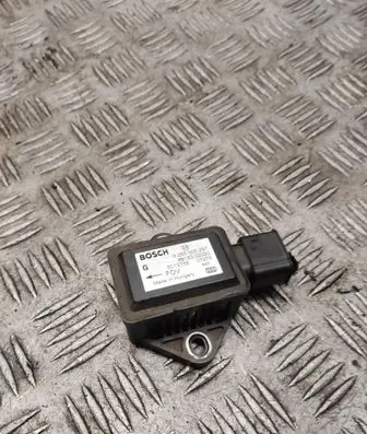 Toyota Avensis T250 ESP acceleration yaw rate sensor 0265005297