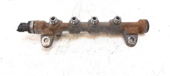 Opel Insignia A Fuel main line pipe 0445214221 55576177