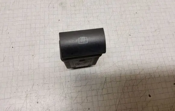 Nissan Primera Windscreen/window heater switch 6K0959621