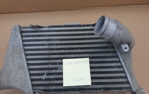 Audi A8 S8 D3 4E Intercooler radiator 4E0146806D