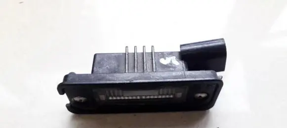 Volkswagen Golf V Number plate light 1J6943021B