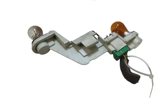 Volvo V50 Tail light bulb cover holder