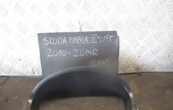 Skoda Fabia Mk2 (5J) Dashboard trim 