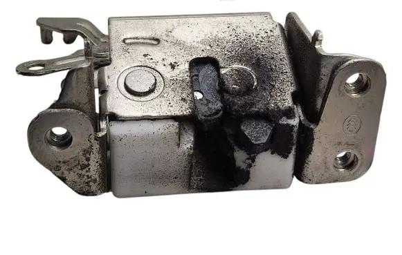 Nissan NV200 Front door lock 82540JX00A