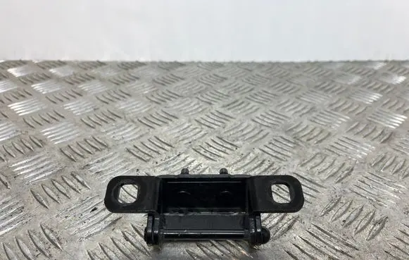 Jeep Cherokee Tailgate/trunk/boot hinge