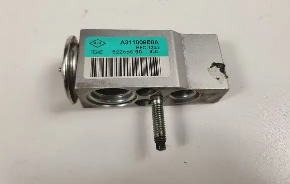 Opel Combo D Air conditioning (A/C) expansion valve 52265690