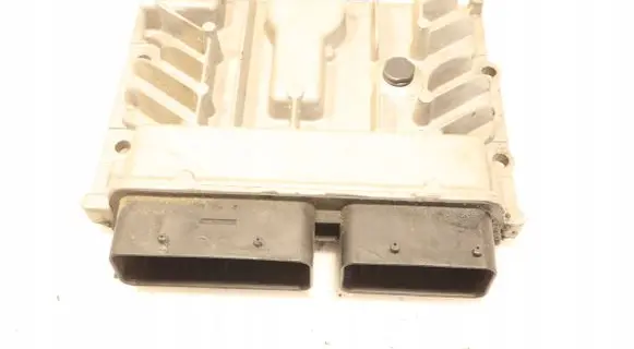 Opel Astra J Engine control unit/module ECU