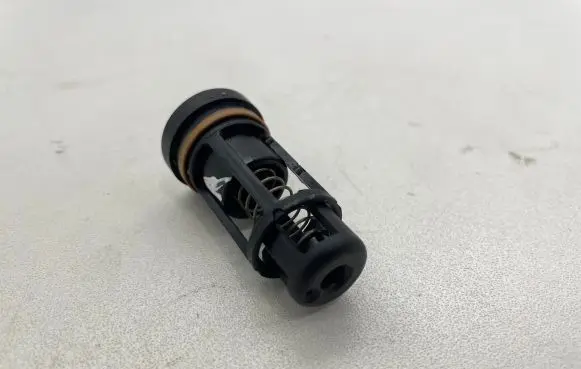 Engine oil radiator