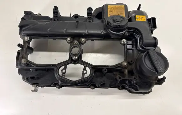 BMW X1 E84 Rocker cam cover 11127588412 7588412