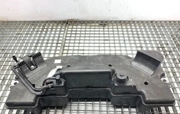 Audi A8 S8 D4 4H Fuel tank 4H0131878