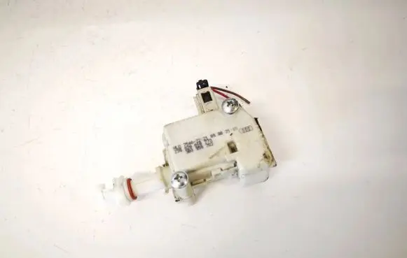 Audi A2 Central locking motor 8z0810773 3b0959782
