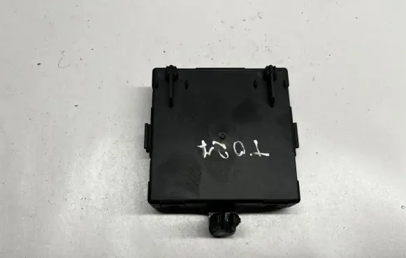 Mercedes-Benz C W204 Door control unit/module A2129004302