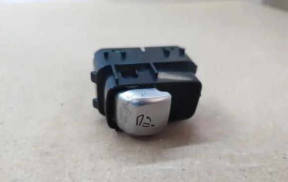 Mercedes-Benz C W205 Seat control switch A2059051403