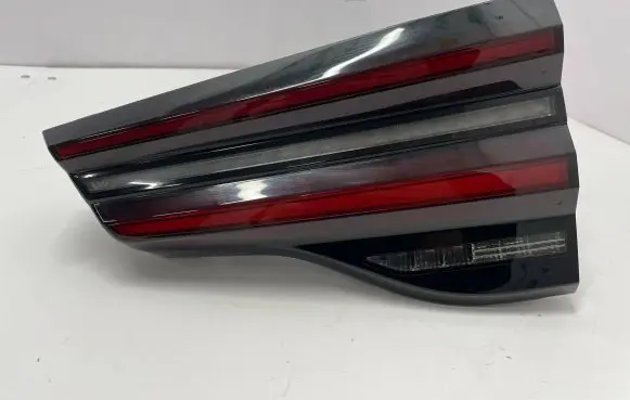 BMW X3 G01 Tailgate rear/tail lights H4946305609 9463056