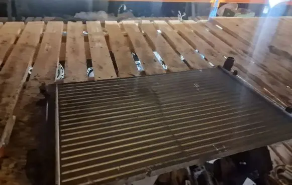 Volkswagen Jetta V Coolant radiator