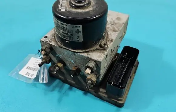 Volvo XC90 ABS Pump P30643979 IMPRK1457520