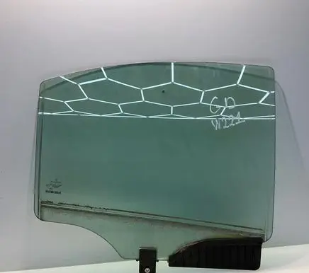 Mercedes-Benz S W221 Rear door window glass A2217302418 2217302418