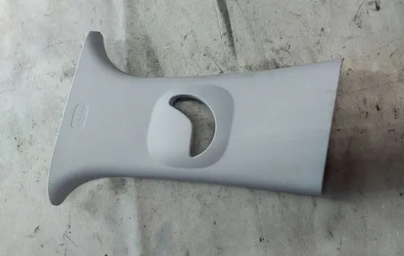 Citroen C4 Cactus (B) pillar trim (top) 9801352277 40680 ASSY100881A1