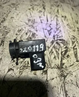 BMW 3 E90 E91 Outside/exterior temperature sensor 913660701