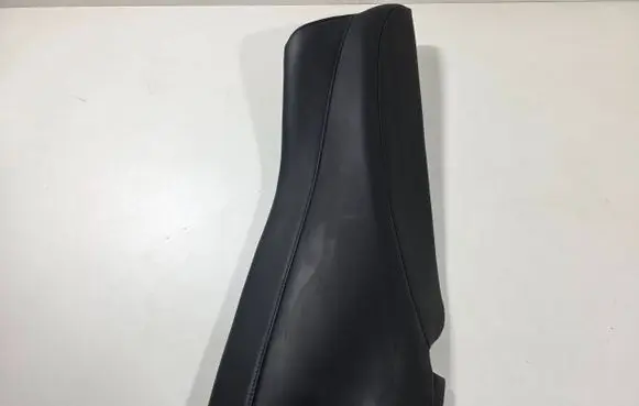 Tesla Model 3 Rear seat 1096031-03-I