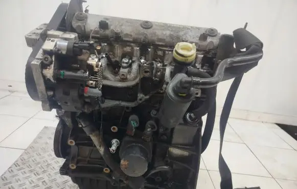 Opel Vivaro Engine 