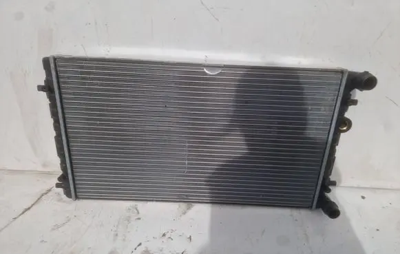 Volkswagen New Beetle Coolant radiator 1C0121253A